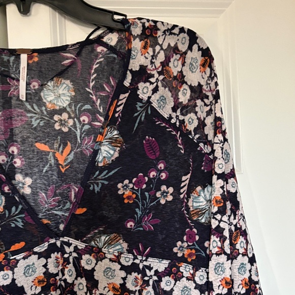 FP Movement by Free People Floral Blouse - Dark Purple and White - Picture 3 of 15